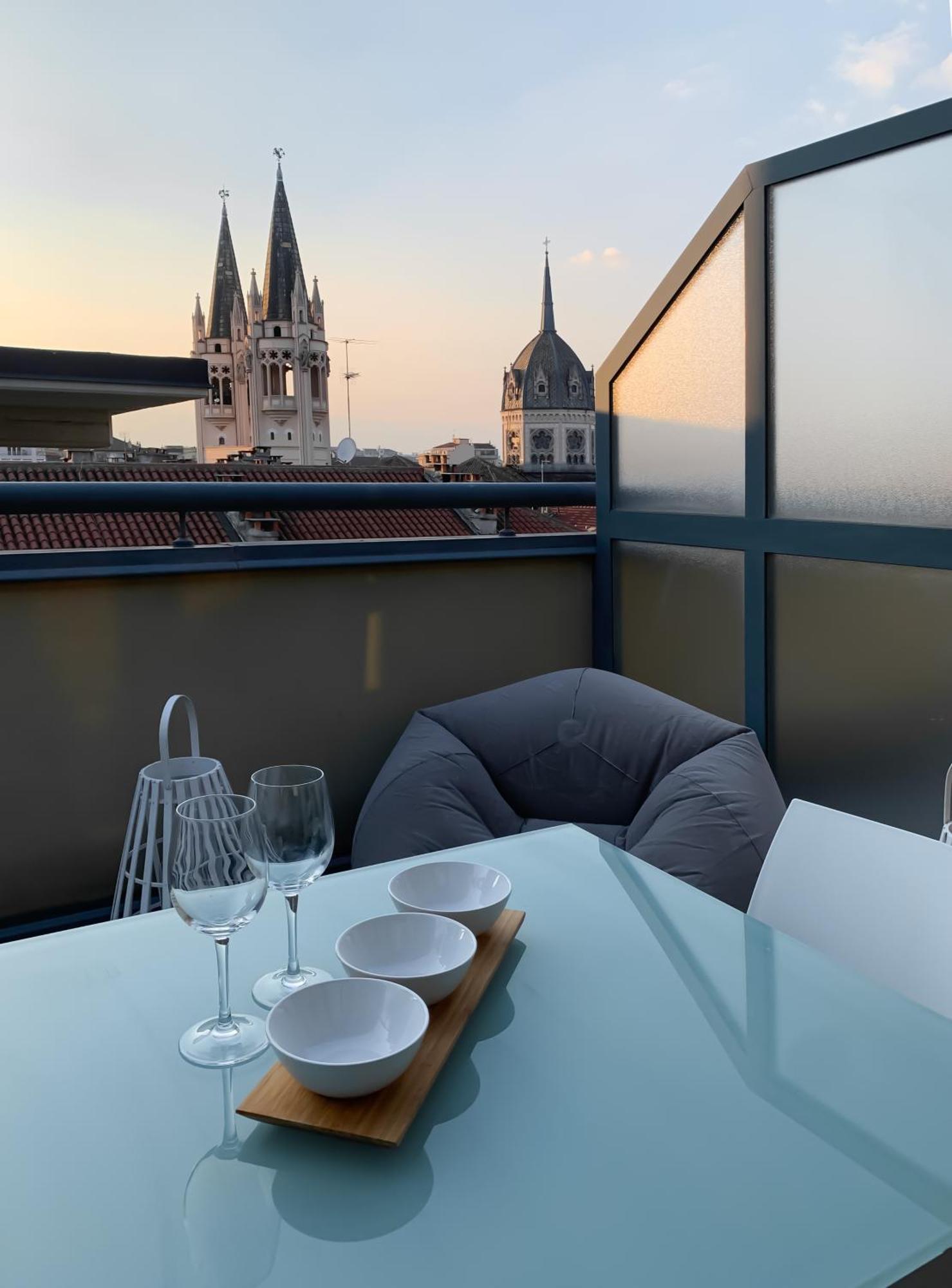 Casamia Appartamenti 606 Turin Bagian luar foto